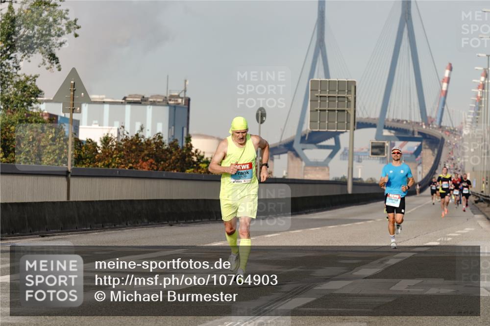 03.10.2026 - Köhlbrandbrückenlauf Michael Burmester http://msf.ph/oto/10764903 03.10.2026 09:40:22 Position 3 1265 meine-sportfotos.de