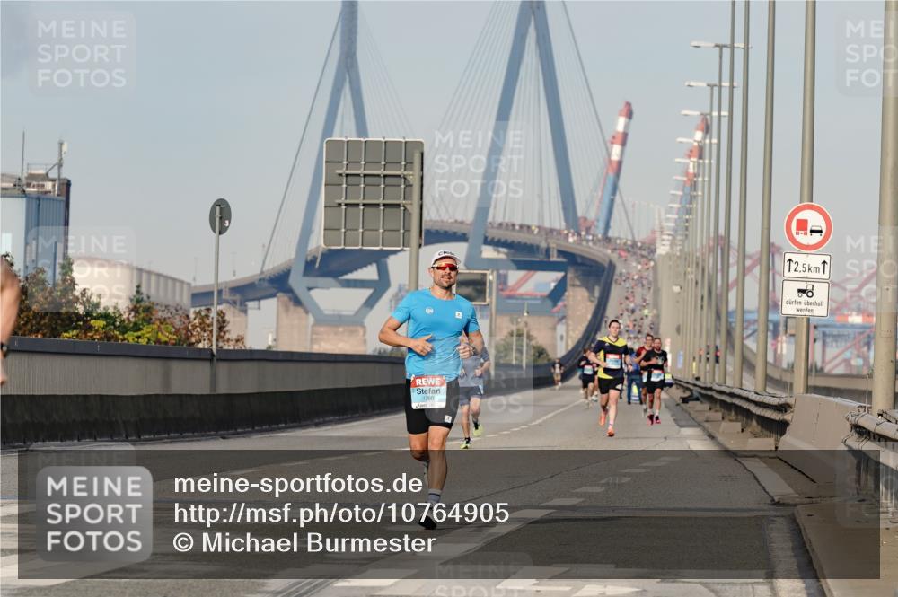 03.10.2026 - Köhlbrandbrückenlauf Michael Burmester http://msf.ph/oto/10764905 03.10.2026 09:40:25 Position 3 1260, 12, 5 meine-sportfotos.de