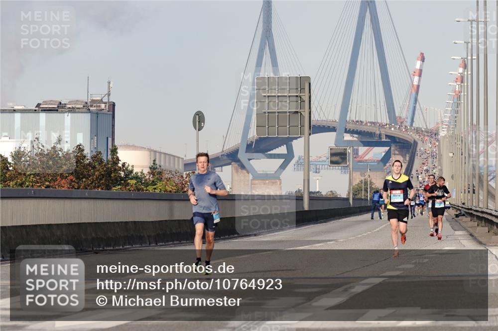 03.10.2026 - Köhlbrandbrückenlauf Michael Burmester http://msf.ph/oto/10764923 03.10.2026 09:40:35 Position 3  meine-sportfotos.de