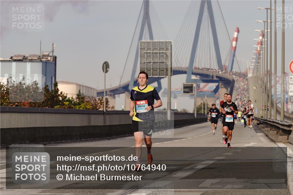 03.10.2026 - Köhlbrandbrückenlauf Michael Burmester http://msf.ph/oto/10764940 03.10.2026 09:40:43 Position 3 2117, 12 meine-sportfotos.de