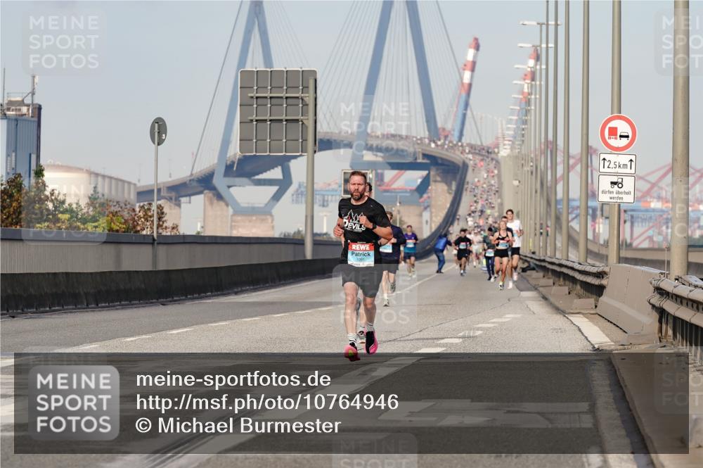 03.10.2026 - Köhlbrandbrückenlauf Michael Burmester http://msf.ph/oto/10764946 03.10.2026 09:40:49 Position 3 1091, 12, 5 meine-sportfotos.de