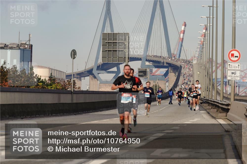03.10.2026 - Köhlbrandbrückenlauf Michael Burmester http://msf.ph/oto/10764950 03.10.2026 09:40:51 Position 3 12, 5 meine-sportfotos.de