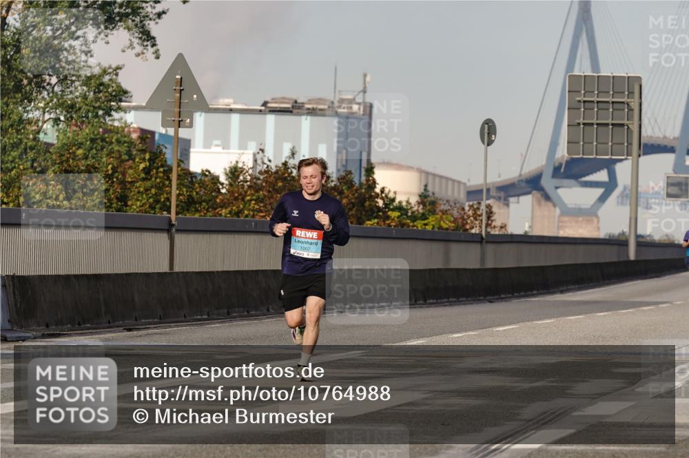 03.10.2026 - Köhlbrandbrückenlauf Michael Burmester http://msf.ph/oto/10764988 03.10.2026 09:41:04 Position 3 1007 meine-sportfotos.de