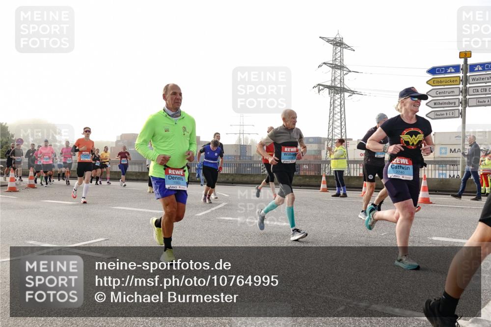 03.10.2026 - Köhlbrandbrückenlauf Michael Burmester http://msf.ph/oto/10764995 03.10.2026 09:18:55 Position 3 1503, 1414, 2740 meine-sportfotos.de