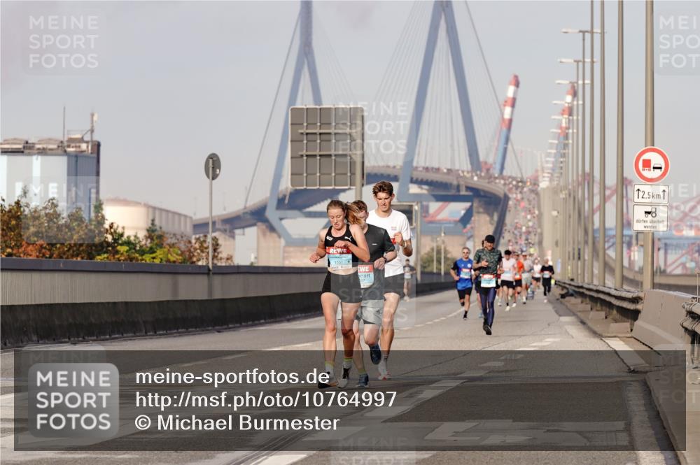 03.10.2026 - Köhlbrandbrückenlauf Michael Burmester http://msf.ph/oto/10764997 03.10.2026 09:41:13 Position 3 12, 5 meine-sportfotos.de