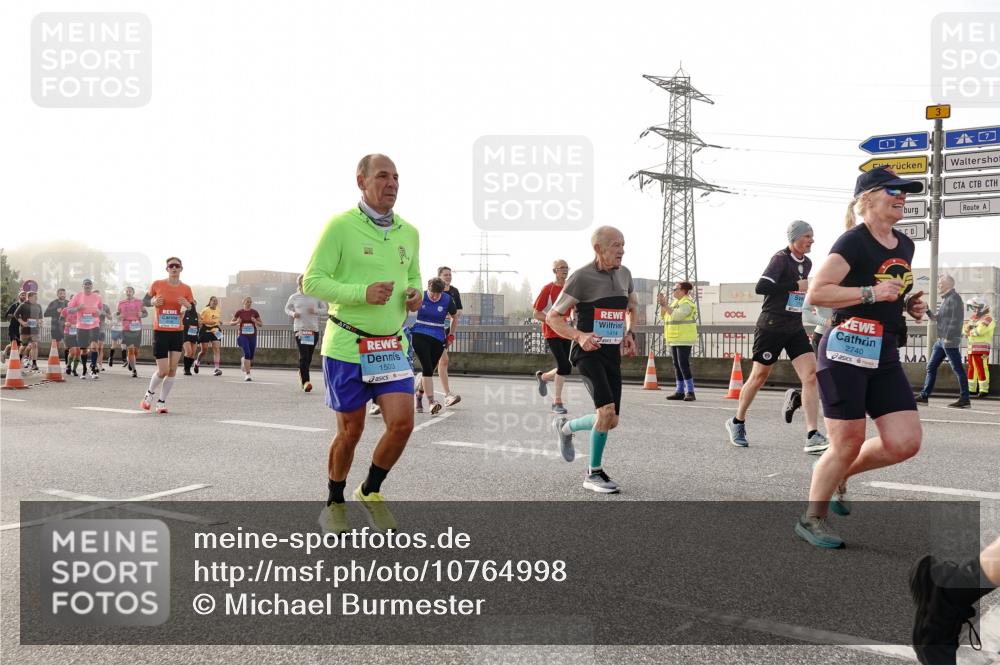 03.10.2026 - Köhlbrandbrückenlauf Michael Burmester http://msf.ph/oto/10764998 03.10.2026 09:18:55 Position 3 1503, 1414, 2740 meine-sportfotos.de