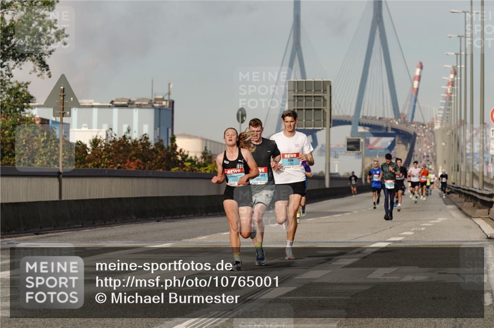 03.10.2026 - Köhlbrandbrückenlauf Michael Burmester http://msf.ph/oto/10765001 03.10.2026 09:41:16 Position 3 1507, 1607 meine-sportfotos.de