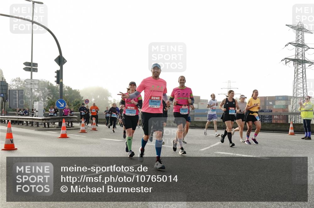 03.10.2026 - Köhlbrandbrückenlauf Michael Burmester http://msf.ph/oto/10765014 03.10.2026 09:19:00 Position 3 1997 meine-sportfotos.de
