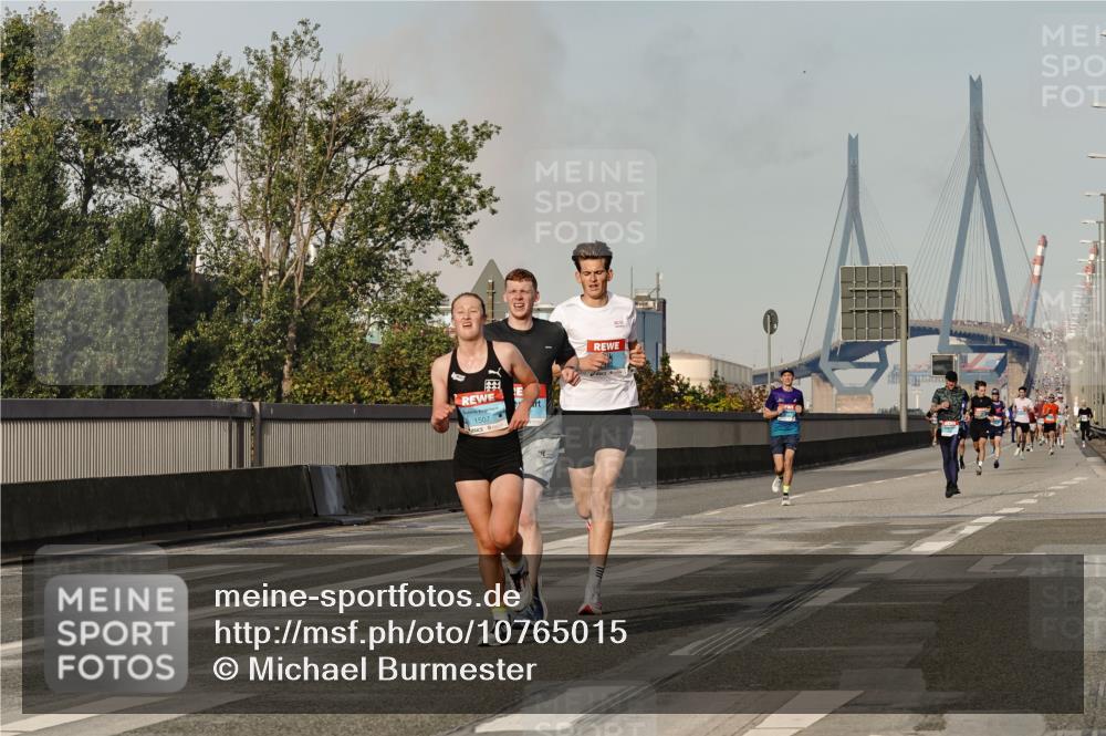03.10.2026 - Köhlbrandbrückenlauf Michael Burmester http://msf.ph/oto/10765015 03.10.2026 09:41:20 Position 3 1507 meine-sportfotos.de