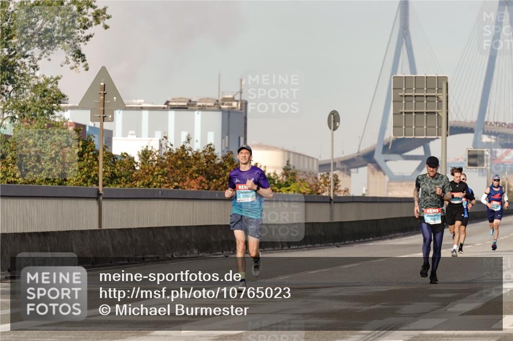 03.10.2026 - Köhlbrandbrückenlauf Michael Burmester http://msf.ph/oto/10765023 03.10.2026 09:41:24 Position 3 2165, 206 meine-sportfotos.de