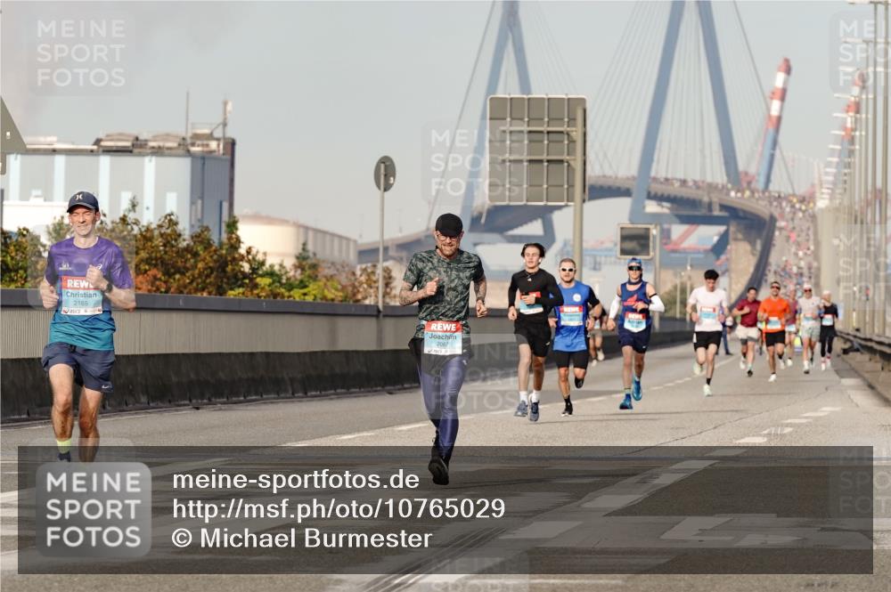 03.10.2026 - Köhlbrandbrückenlauf Michael Burmester http://msf.ph/oto/10765029 03.10.2026 09:41:26 Position 3  meine-sportfotos.de