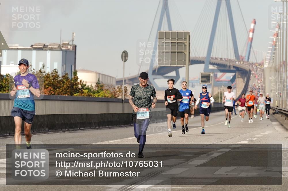 03.10.2026 - Köhlbrandbrückenlauf Michael Burmester http://msf.ph/oto/10765031 03.10.2026 09:41:26 Position 3 2165, 2067 meine-sportfotos.de