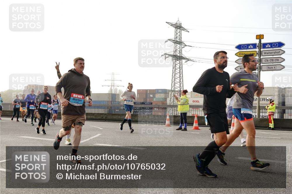 03.10.2026 - Köhlbrandbrückenlauf Michael Burmester http://msf.ph/oto/10765032 03.10.2026 09:19:02 Position 3 2756, 3 meine-sportfotos.de