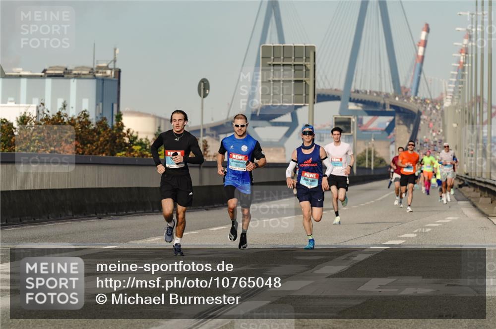03.10.2026 - Köhlbrandbrückenlauf Michael Burmester http://msf.ph/oto/10765048 03.10.2026 09:41:33 Position 3 1823 meine-sportfotos.de