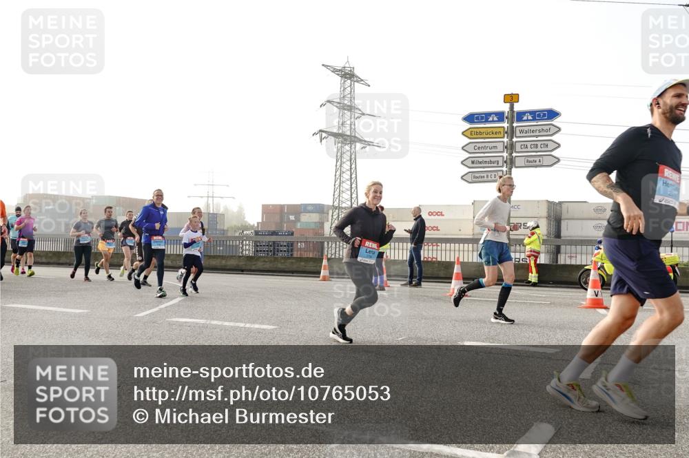 03.10.2026 - Köhlbrandbrückenlauf Michael Burmester http://msf.ph/oto/10765053 03.10.2026 09:19:04 Position 3 23 meine-sportfotos.de