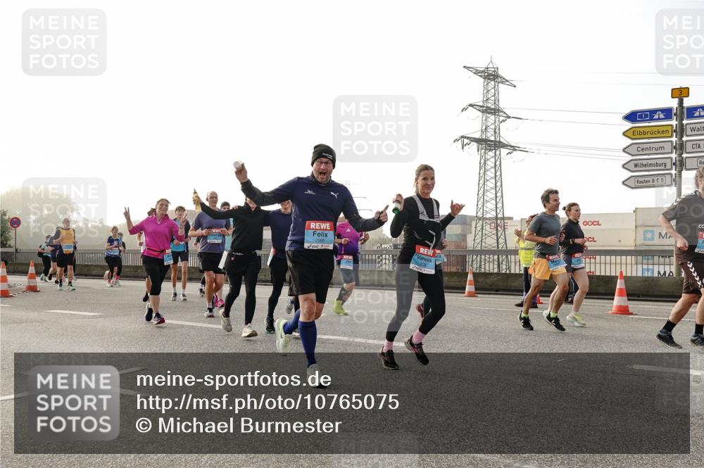 03.10.2026 - Köhlbrandbrückenlauf Michael Burmester http://msf.ph/oto/10765075 03.10.2026 09:19:07 Position 3 2095 meine-sportfotos.de