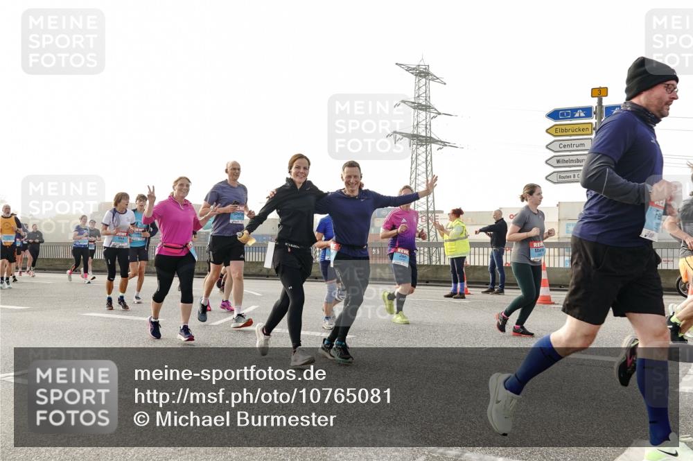 03.10.2026 - Köhlbrandbrückenlauf Michael Burmester http://msf.ph/oto/10765081 03.10.2026 09:19:08 Position 3  meine-sportfotos.de