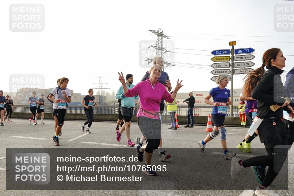 03.10.2026 - Köhlbrandbrückenlauf Michael Burmester http://msf.ph/oto/10765095 03.10.2026 09:19:09 Position 3 3, 2628, 1 meine-sportfotos.de