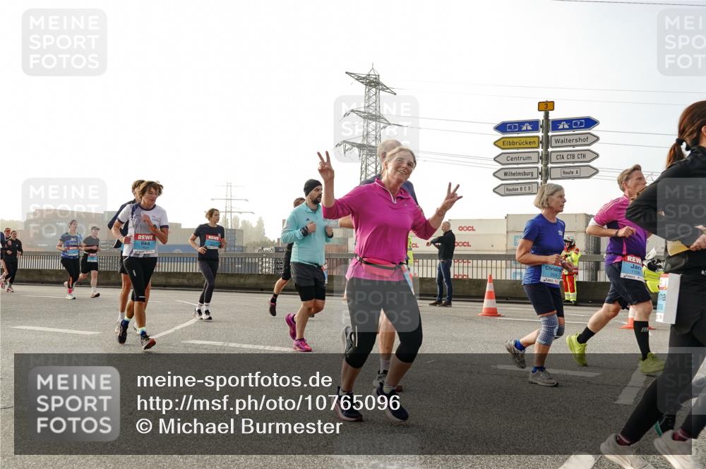 03.10.2026 - Köhlbrandbrückenlauf Michael Burmester http://msf.ph/oto/10765096 03.10.2026 09:19:09 Position 3 2628, 1156 meine-sportfotos.de