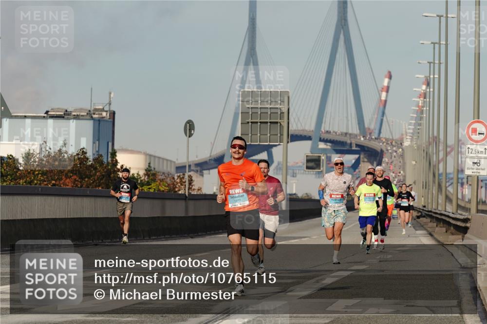 03.10.2026 - Köhlbrandbrückenlauf Michael Burmester http://msf.ph/oto/10765115 03.10.2026 09:41:49 Position 3 1972, 12, 5 meine-sportfotos.de