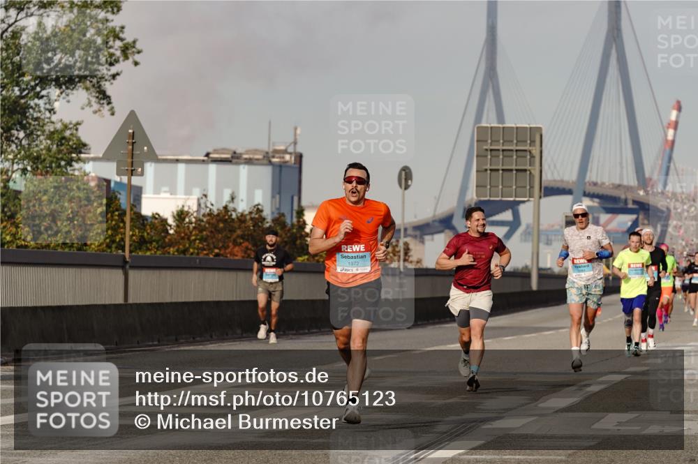 03.10.2026 - Köhlbrandbrückenlauf Michael Burmester http://msf.ph/oto/10765123 03.10.2026 09:41:51 Position 3 1972, 2, 195 meine-sportfotos.de