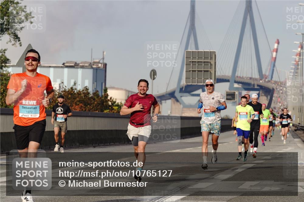 03.10.2026 - Köhlbrandbrückenlauf Michael Burmester http://msf.ph/oto/10765127 03.10.2026 09:41:53 Position 3 1972 meine-sportfotos.de