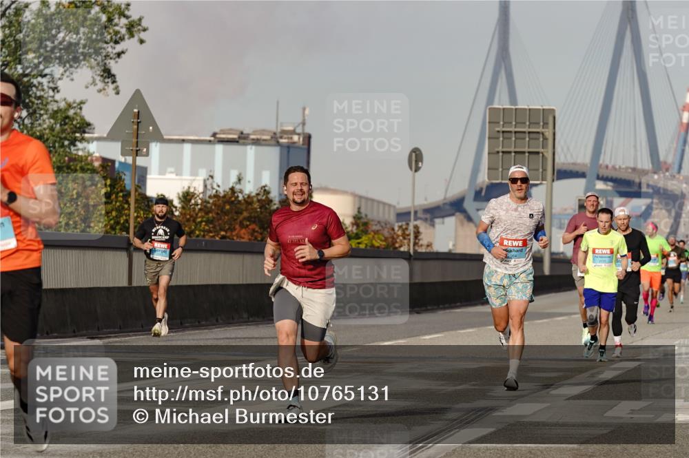 03.10.2026 - Köhlbrandbrückenlauf Michael Burmester http://msf.ph/oto/10765131 03.10.2026 09:41:54 Position 3 42, 195, 1064, 2135 meine-sportfotos.de