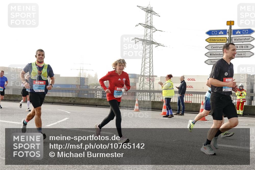 03.10.2026 - Köhlbrandbrückenlauf Michael Burmester http://msf.ph/oto/10765142 03.10.2026 09:19:17 Position 3 1882, 3 meine-sportfotos.de