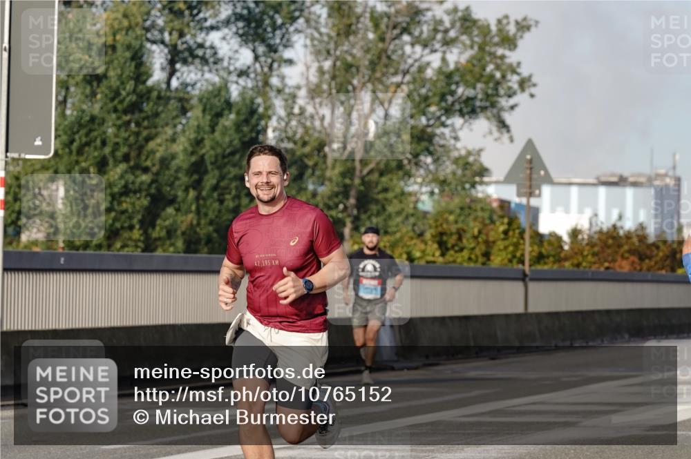 03.10.2026 - Köhlbrandbrückenlauf Michael Burmester http://msf.ph/oto/10765152 03.10.2026 09:41:58 Position 3 42, 195 meine-sportfotos.de