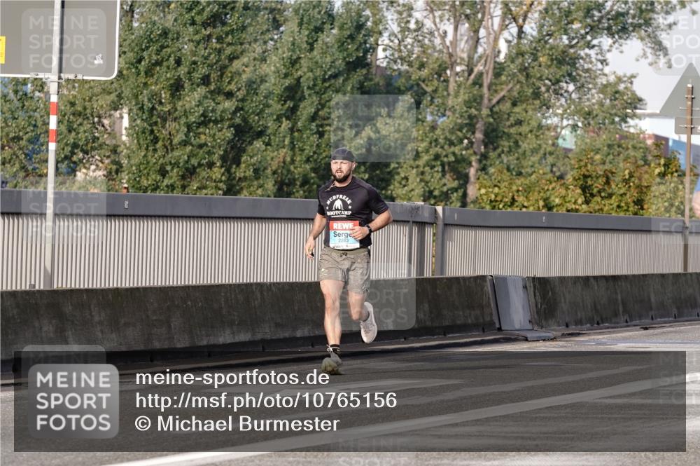 03.10.2026 - Köhlbrandbrückenlauf Michael Burmester http://msf.ph/oto/10765156 03.10.2026 09:41:59 Position 3 2283 meine-sportfotos.de