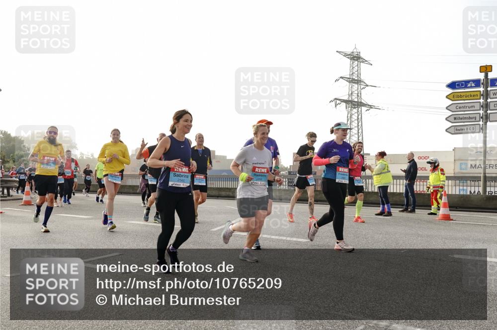 03.10.2026 - Köhlbrandbrückenlauf Michael Burmester http://msf.ph/oto/10765209 03.10.2026 09:19:25 Position 3 2560, 3 meine-sportfotos.de