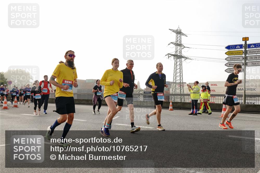 03.10.2026 - Köhlbrandbrückenlauf Michael Burmester http://msf.ph/oto/10765217 03.10.2026 09:19:27 Position 3  meine-sportfotos.de