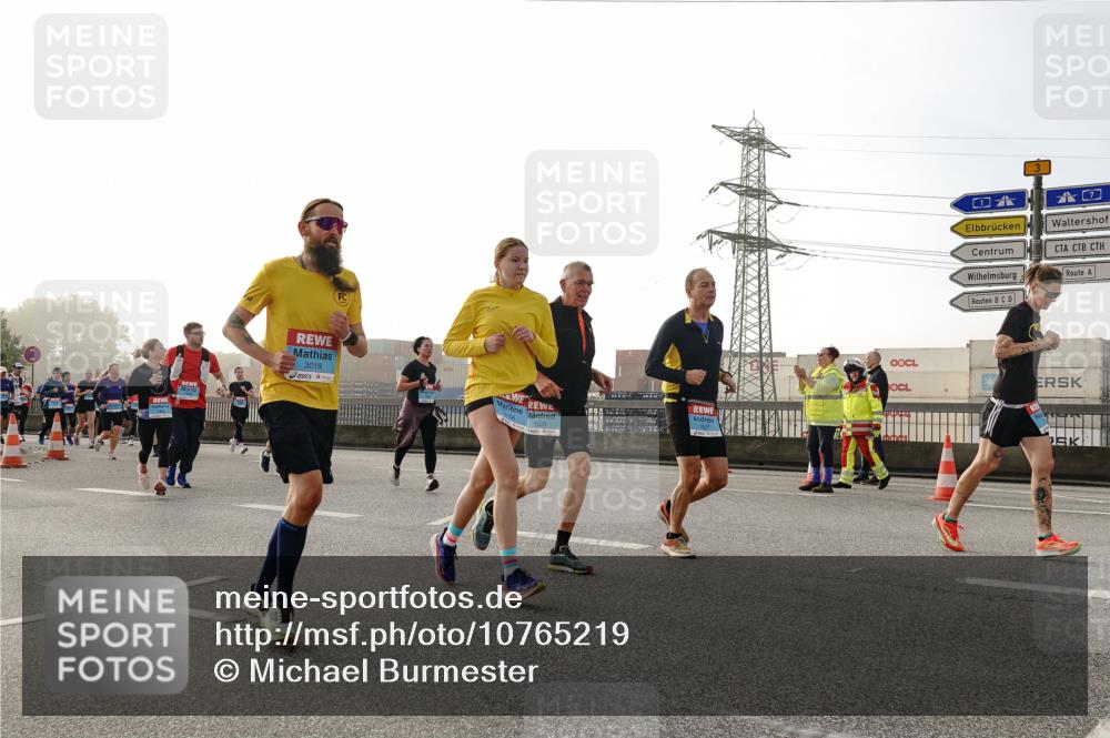 03.10.2026 - Köhlbrandbrückenlauf Michael Burmester http://msf.ph/oto/10765219 03.10.2026 09:19:27 Position 3 3019 meine-sportfotos.de