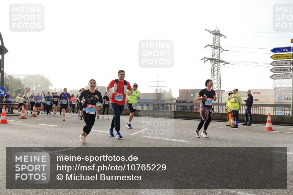 03.10.2026 - Köhlbrandbrückenlauf Michael Burmester http://msf.ph/oto/10765229 03.10.2026 09:19:29 Position 3 1804 meine-sportfotos.de