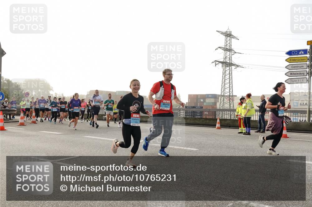 03.10.2026 - Köhlbrandbrückenlauf Michael Burmester http://msf.ph/oto/10765231 03.10.2026 09:19:29 Position 3 1804 meine-sportfotos.de