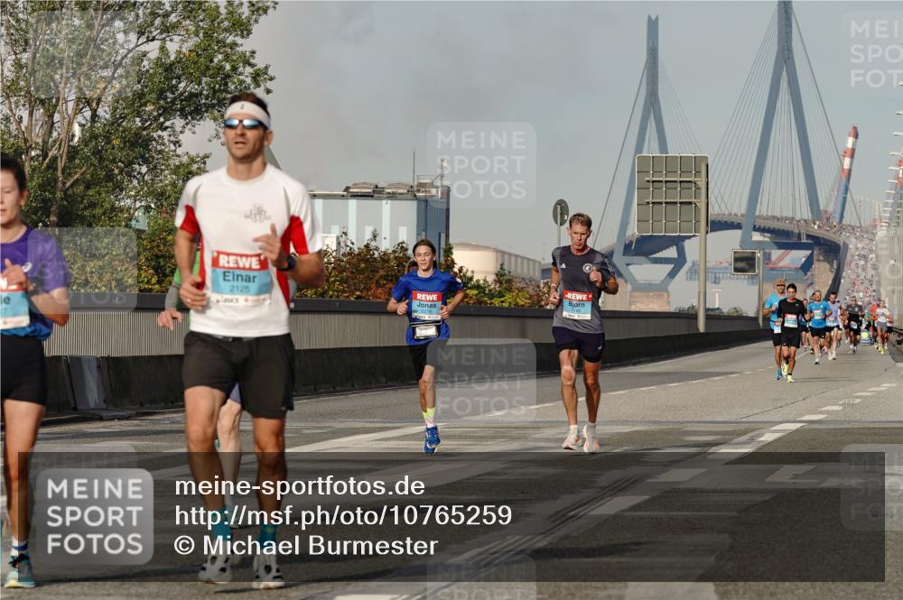 03.10.2026 - Köhlbrandbrückenlauf Michael Burmester http://msf.ph/oto/10765259 03.10.2026 09:42:26 Position 3 2125 meine-sportfotos.de