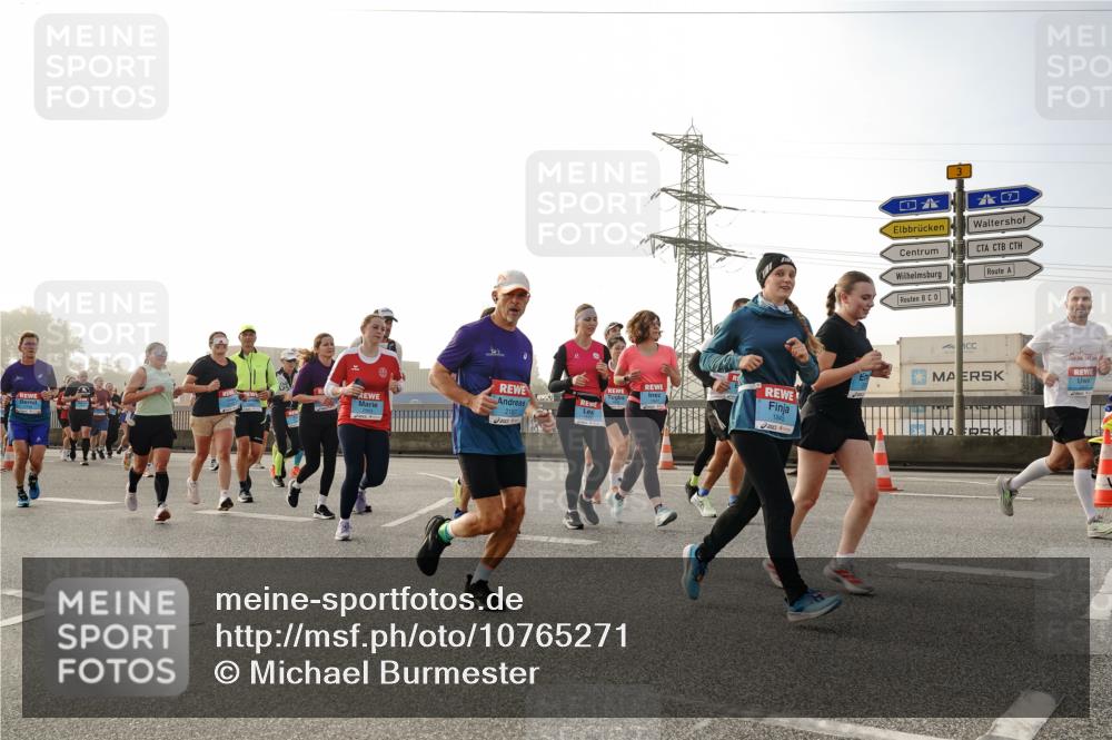 03.10.2026 - Köhlbrandbrückenlauf Michael Burmester http://msf.ph/oto/10765271 03.10.2026 09:19:35 Position 3 2187, 1845 meine-sportfotos.de