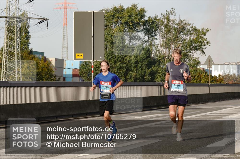 03.10.2026 - Köhlbrandbrückenlauf Michael Burmester http://msf.ph/oto/10765279 03.10.2026 09:42:32 Position 3 2278, 1142 meine-sportfotos.de