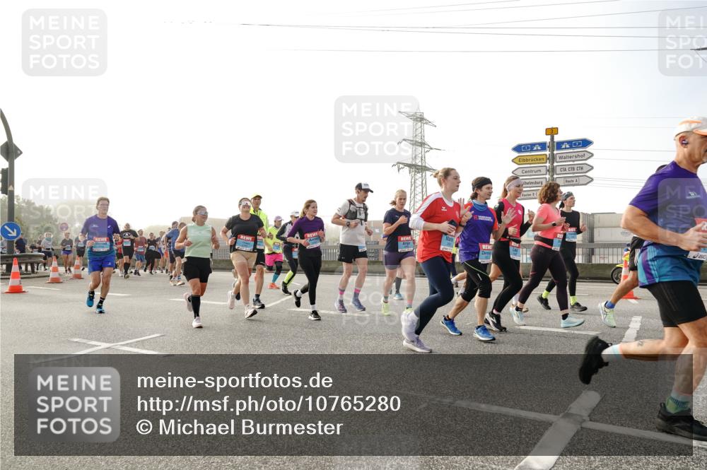03.10.2026 - Köhlbrandbrückenlauf Michael Burmester http://msf.ph/oto/10765280 03.10.2026 09:19:36 Position 3  meine-sportfotos.de