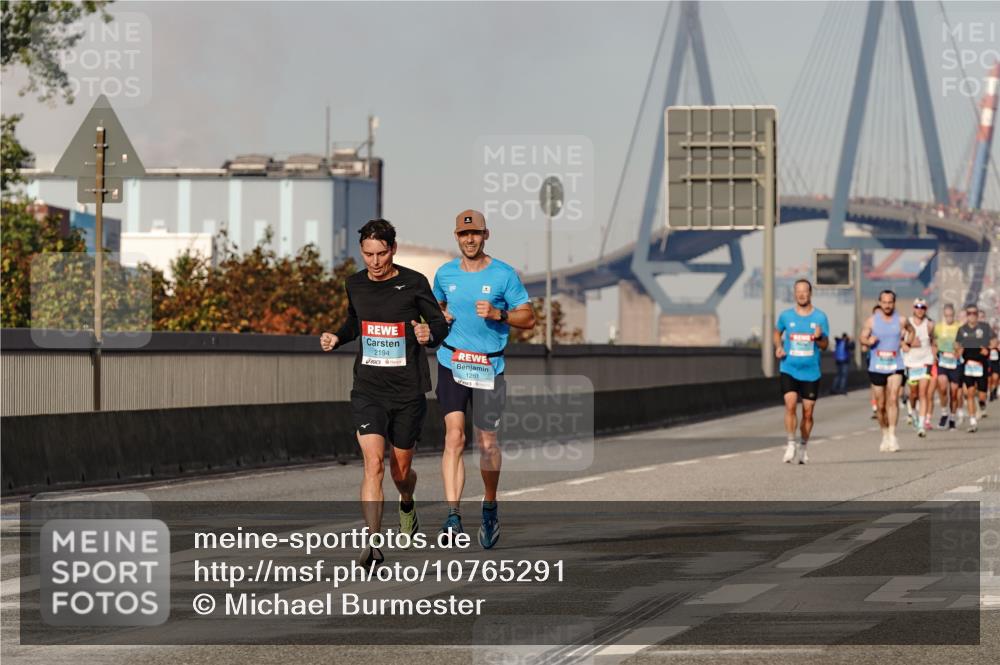 03.10.2026 - Köhlbrandbrückenlauf Michael Burmester http://msf.ph/oto/10765291 03.10.2026 09:42:39 Position 3 2194, 1261 meine-sportfotos.de