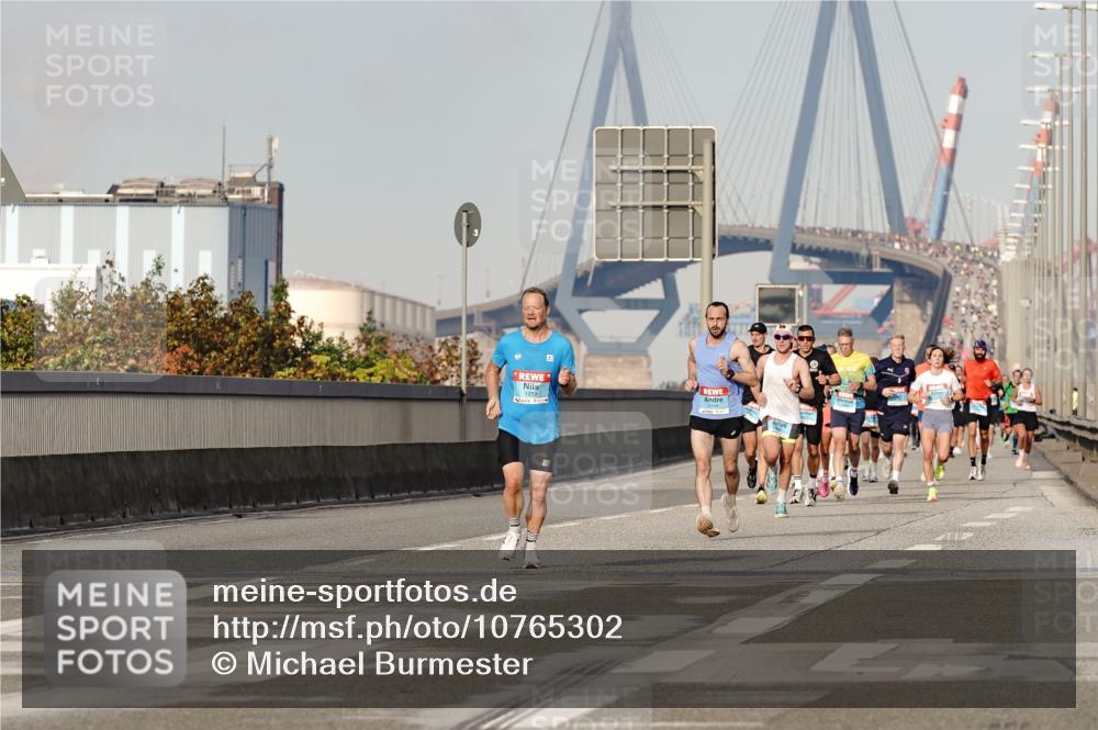 03.10.2026 - Köhlbrandbrückenlauf Michael Burmester http://msf.ph/oto/10765302 03.10.2026 09:42:45 Position 3 1259 meine-sportfotos.de