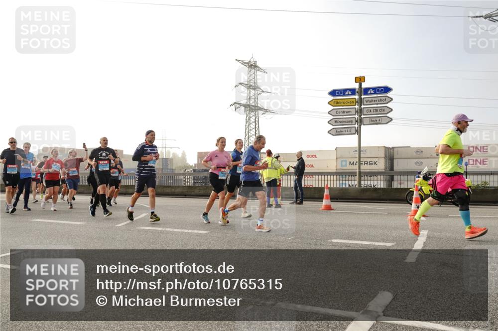 03.10.2026 - Köhlbrandbrückenlauf Michael Burmester http://msf.ph/oto/10765315 03.10.2026 09:19:39 Position 3 3 meine-sportfotos.de