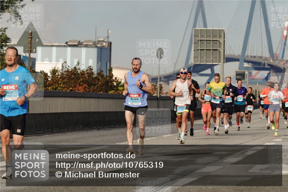 03.10.2026 - Köhlbrandbrückenlauf Michael Burmester http://msf.ph/oto/10765319 03.10.2026 09:42:52 Position 3 1259, 2149 meine-sportfotos.de