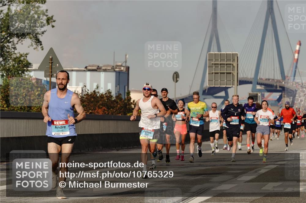 03.10.2026 - Köhlbrandbrückenlauf Michael Burmester http://msf.ph/oto/10765329 03.10.2026 09:42:55 Position 3 2149, 2108 meine-sportfotos.de