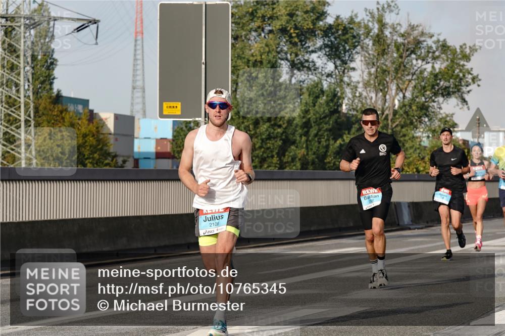 03.10.2026 - Köhlbrandbrückenlauf Michael Burmester http://msf.ph/oto/10765345 03.10.2026 09:43:02 Position 3 2108 meine-sportfotos.de