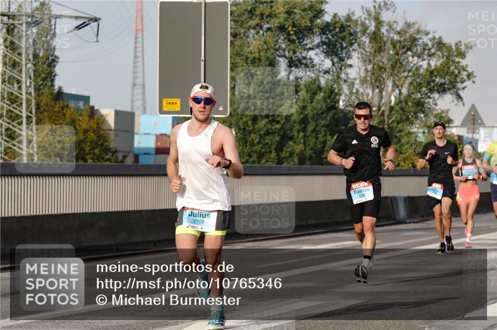 03.10.2026 - Köhlbrandbrückenlauf Michael Burmester http://msf.ph/oto/10765346 03.10.2026 09:43:02 Position 3 2309, 2108 meine-sportfotos.de