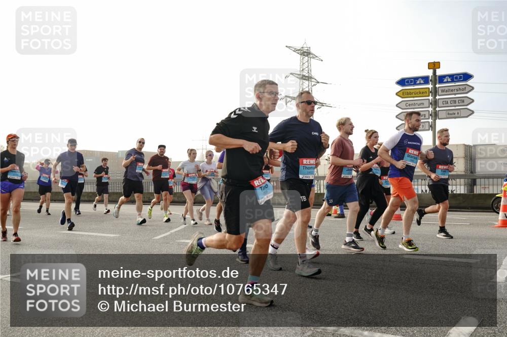 03.10.2026 - Köhlbrandbrückenlauf Michael Burmester http://msf.ph/oto/10765347 03.10.2026 09:19:42 Position 3 1452, 3 meine-sportfotos.de