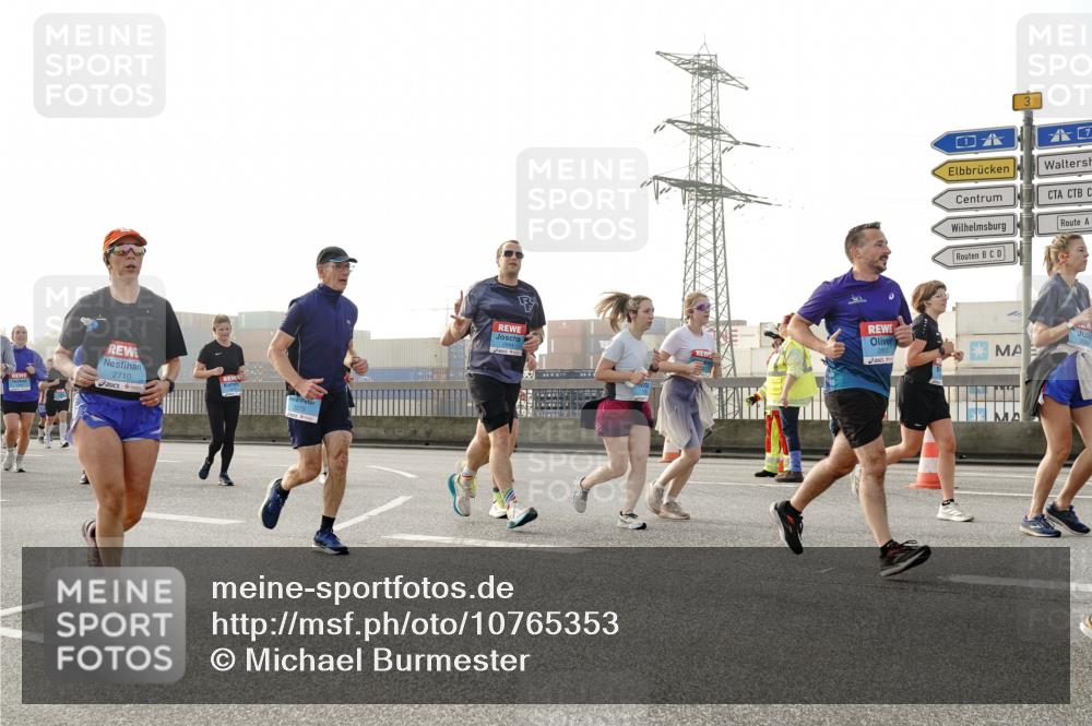 03.10.2026 - Köhlbrandbrückenlauf Michael Burmester http://msf.ph/oto/10765353 03.10.2026 09:19:43 Position 3 2710, 3 meine-sportfotos.de