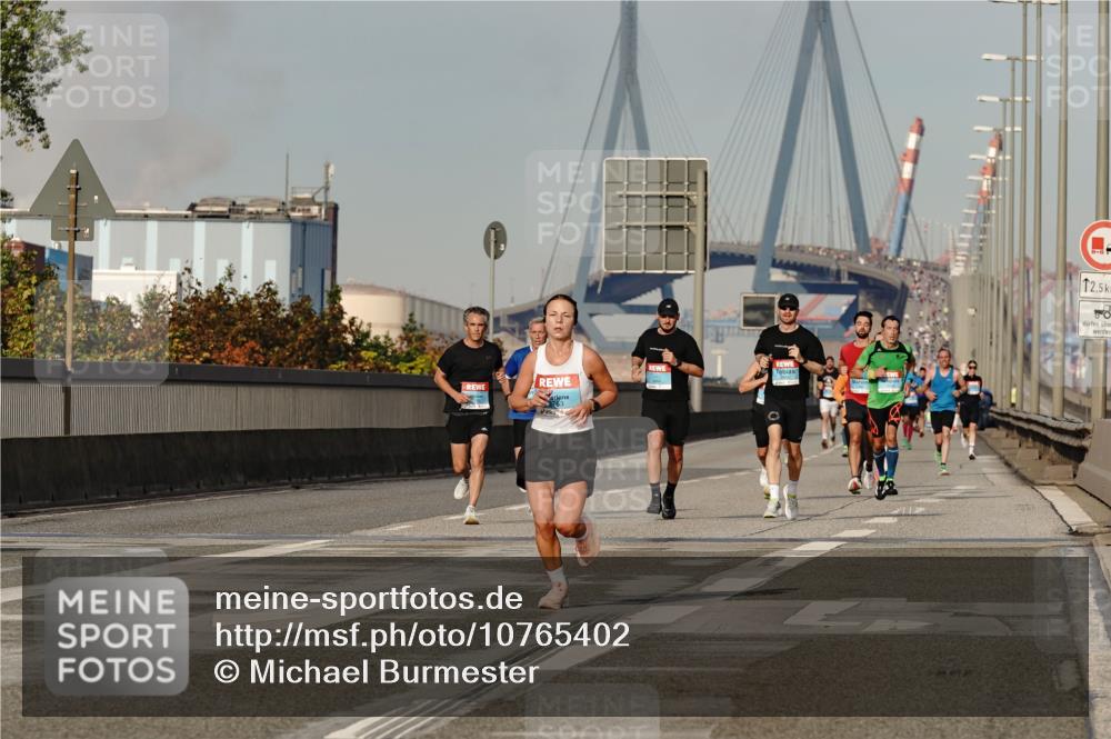 03.10.2026 - Köhlbrandbrückenlauf Michael Burmester http://msf.ph/oto/10765402 03.10.2026 09:43:14 Position 3 0, 12, 5 meine-sportfotos.de