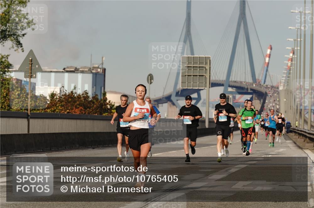 03.10.2026 - Köhlbrandbrückenlauf Michael Burmester http://msf.ph/oto/10765405 03.10.2026 09:43:16 Position 3 4 meine-sportfotos.de